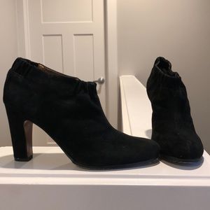 Sam Edelman black suede heeled booties